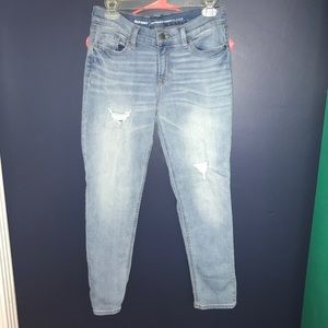 NWOT Old Navy Boyfriend Skinny Jeans